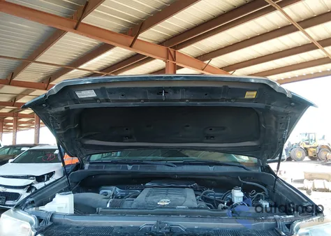 2017 Toyota Tundra Sr5 5.7L V8 z USA, uszkodzony, nr VIN 5TFRY5F10HX221145